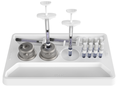 TSK Professional Bundle - 1 box of steriglide cannulas, 1 needle holder and 1 treatment tray